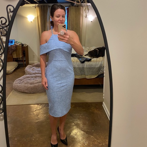 Light blue lace one shoulder midi dress - Picture 2 of 8